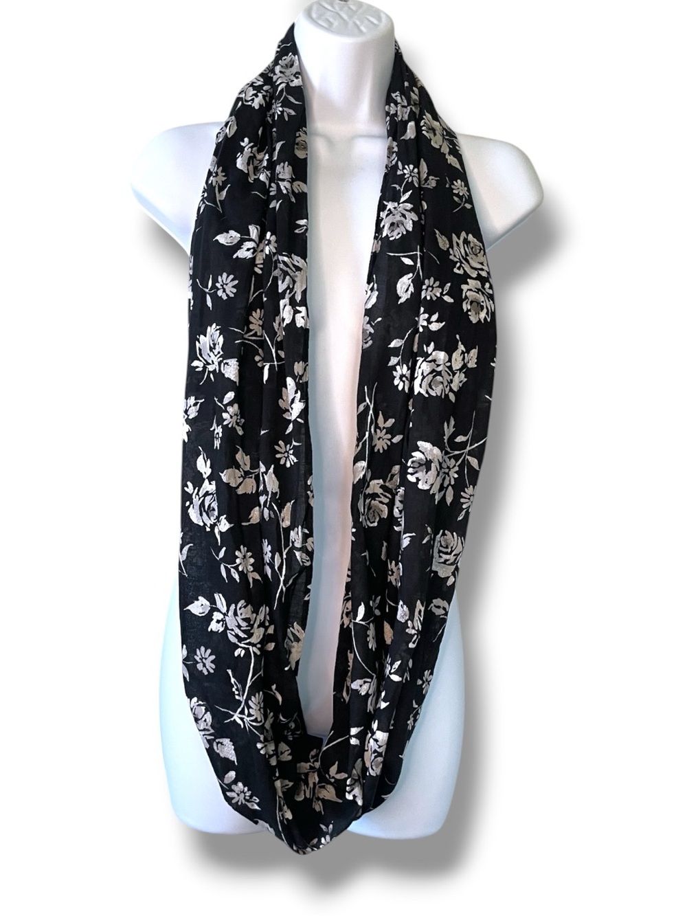 Floral Infinity Scarf 100% Cotton Lightweight Dark Academia Boho Black White - Picture 3 of 6
